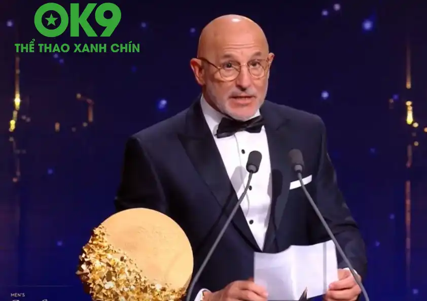 Luis de la Fuente HLV xuất sắc